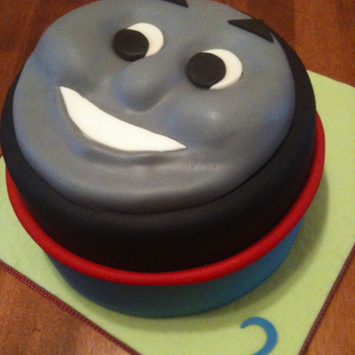 Thomas The Train Cake