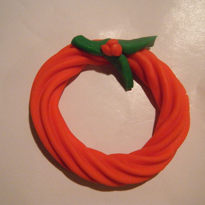 Fondant Fun Factory Wreath