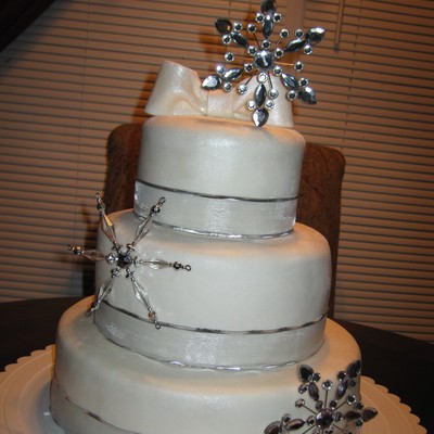 Christmas Wedding Cake