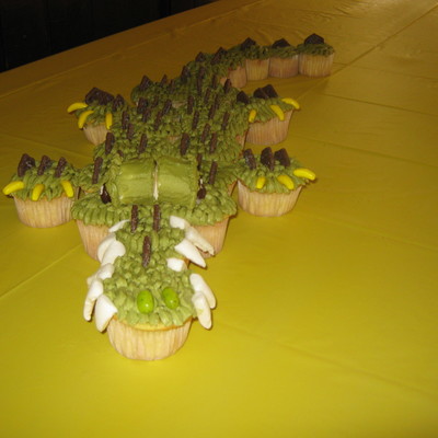 Alligator Cupcakes