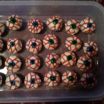 Mini Cupcake Eyeballs