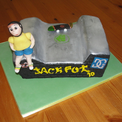 Skater Cake