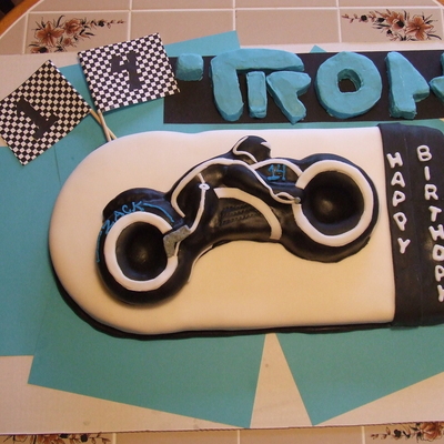 Tron Cake