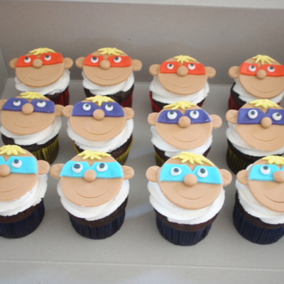 Super Hero Cupcakes