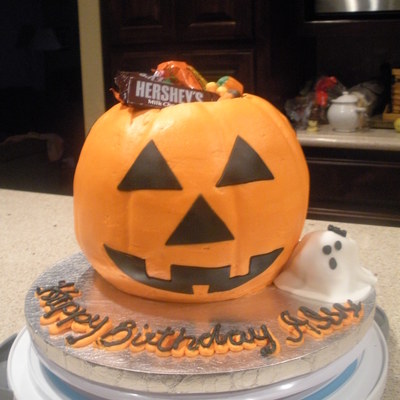 Halloween Candy Bucket