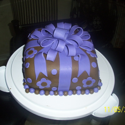 My 1St Fondant Cake!