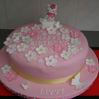 Hello Kitty Girls Birthday Cake