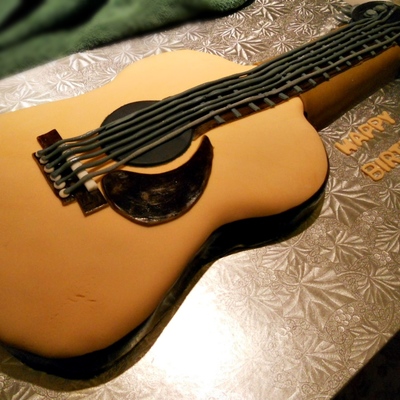 Guitar Cake