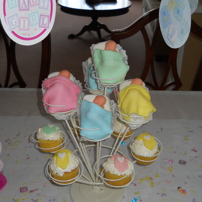 Baby Shower Cupcakes And Mini Cakes