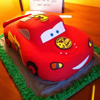 Lightning Mcqueen Carved Cake