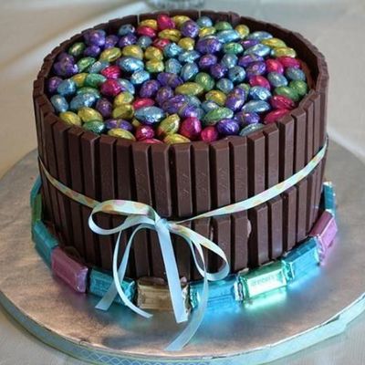 Kit Kat Easter Cake
