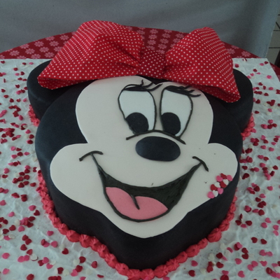 Minnie S Cake