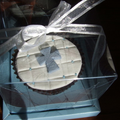 First Communion - Boxed Cupcake Souvenir