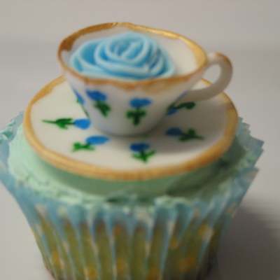 Elegant Teacup Cupcakes