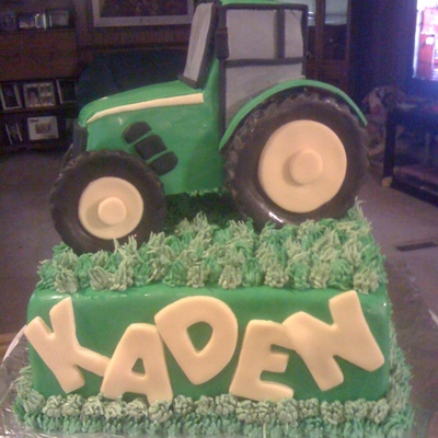 Tractor Cake