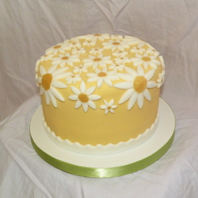 Easter Daisy Cake