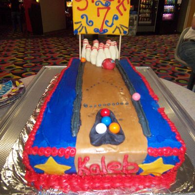 Bowling Cake For 7Th Birthday