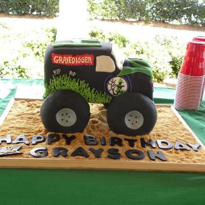 Gravedigger Monster Truck Cake