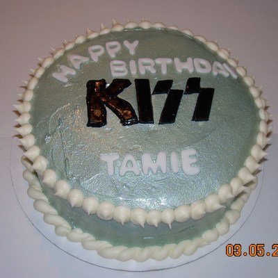 Kiss Birthday Cake