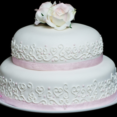 Small 2 Tier Wedding Cake