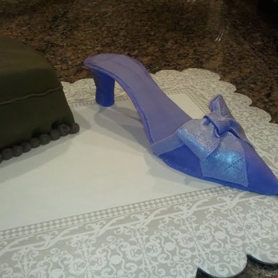 My 1St Gumpaste Shoe