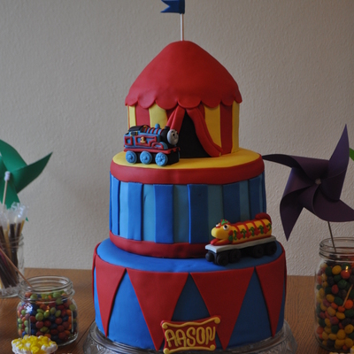 Thomas Comes To The Circus