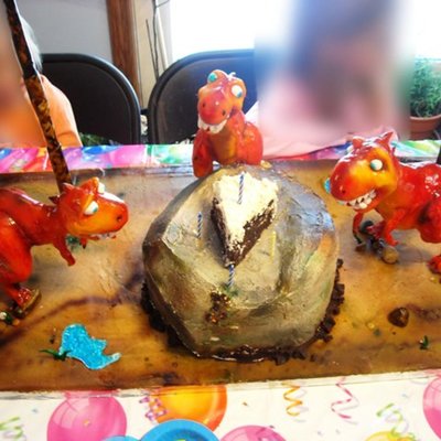 T-Rex 3-D Figures Trex Cake