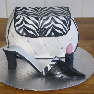 Handbag Cake