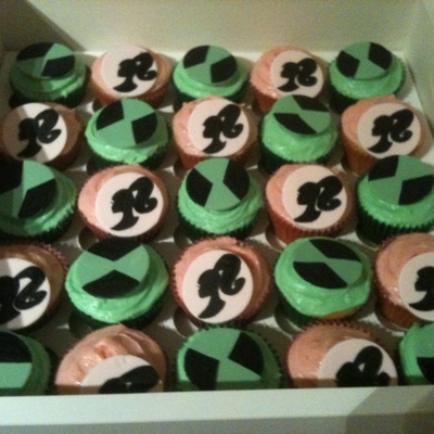 Barbie And Ben 10 Cupcakes