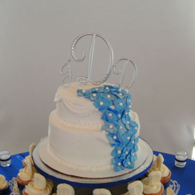 2 Tier Wedding Cake