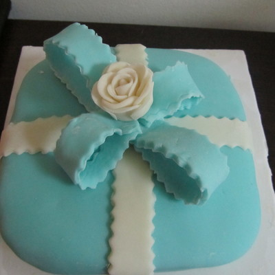 Fondant Flower For The First Time