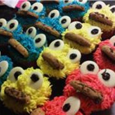 Cookie Monster Cup Cakes