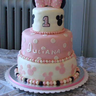 Minnie Mouse Themed 1St Birthday