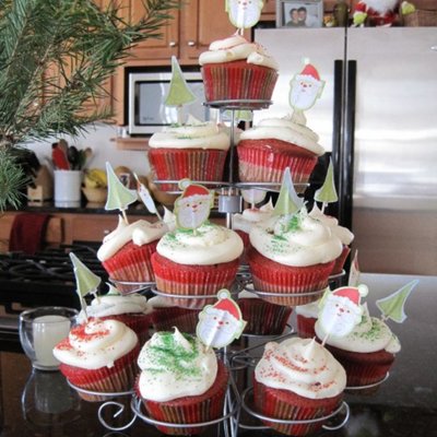 Santa Cupcakes