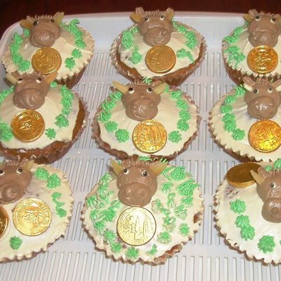 Year Of Ox Cupcakes
