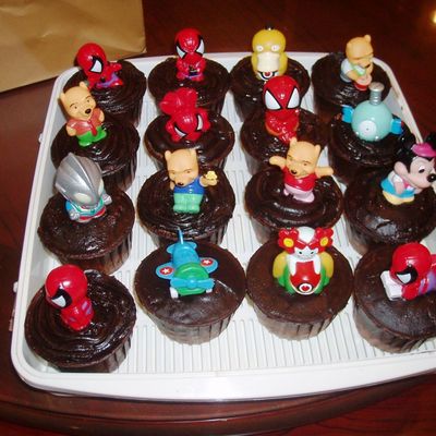 Cartoon Figurine Cupcakes