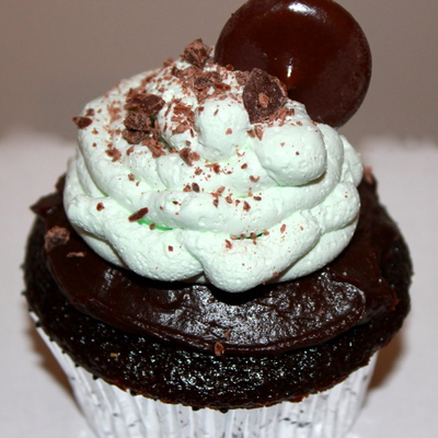 Mint Chocolate Chip Cupcake