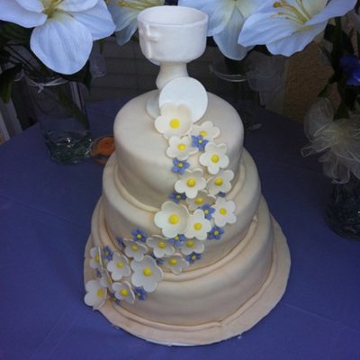 First Communion Cake With Chalice