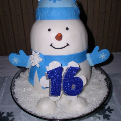 Sweet 16 Snowman Cake
