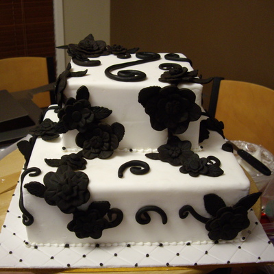 Black And White Flower Cake