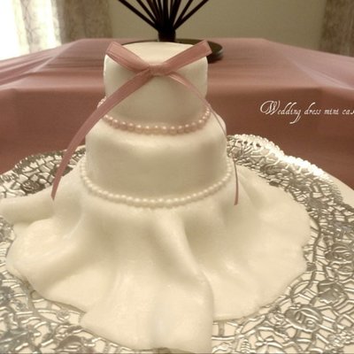 Mini Wedding Dress Cake