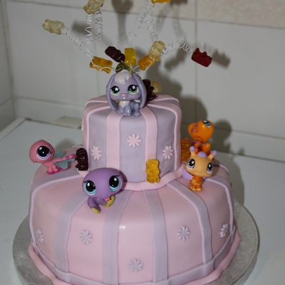 Littlest Pet Shop 2 Tier Cake