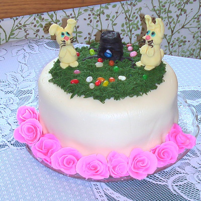Easter Cake Pic 1