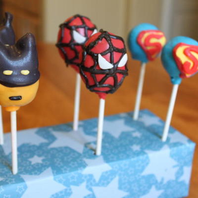 Superhero And Villain Cake Pops!