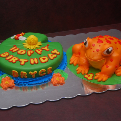 Frog & Lily Pad Cake