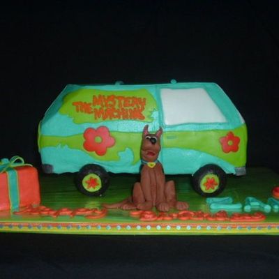 Scooby Doo And The Mystery Machine