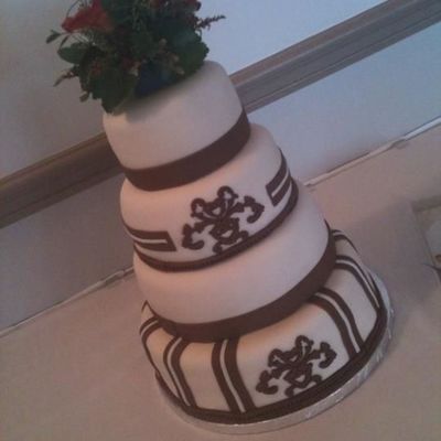 Ivory And Chocolate Wedding Cake