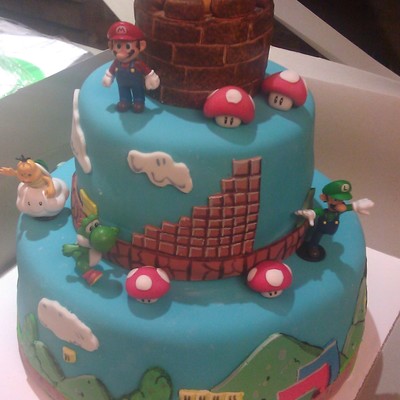 Super Mario Cake