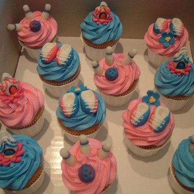 Cupcakes For A Little Girl's Bowling Party.