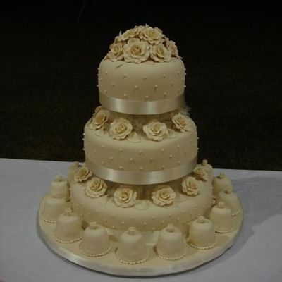 Ivory Wedding Cake